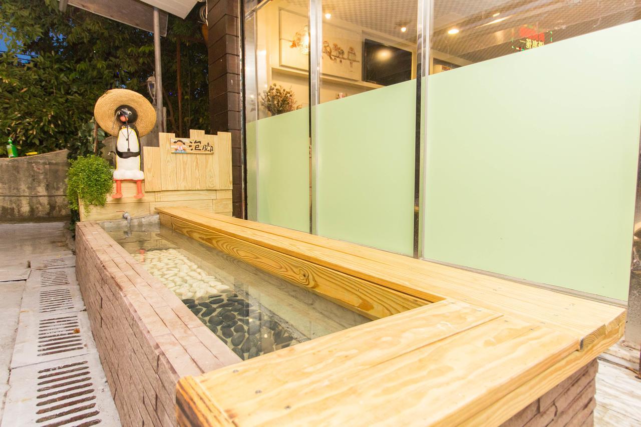 Meizhou Hot Spring Hotel溫泉商旅 Jiaoxi Esterno foto