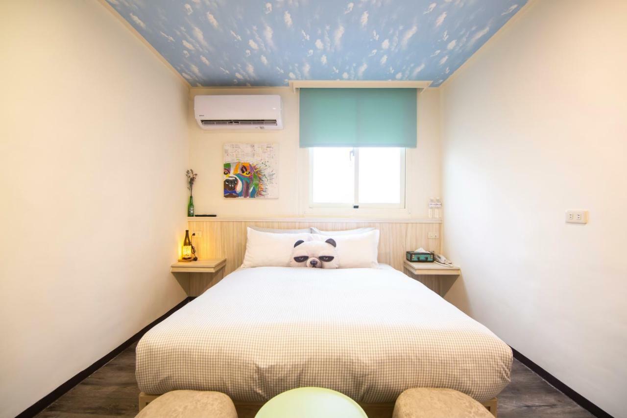 Meizhou Hot Spring Hotel溫泉商旅 Jiaoxi Esterno foto